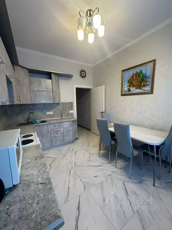 3-к кв. Татарстан, Казань ул. Баки Урманче, 1 (91.1 м) - Фото 1