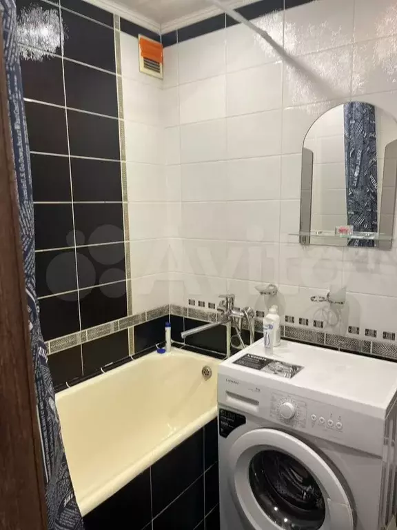 1-к. квартира, 30 м, 5/5 эт. - Фото 1