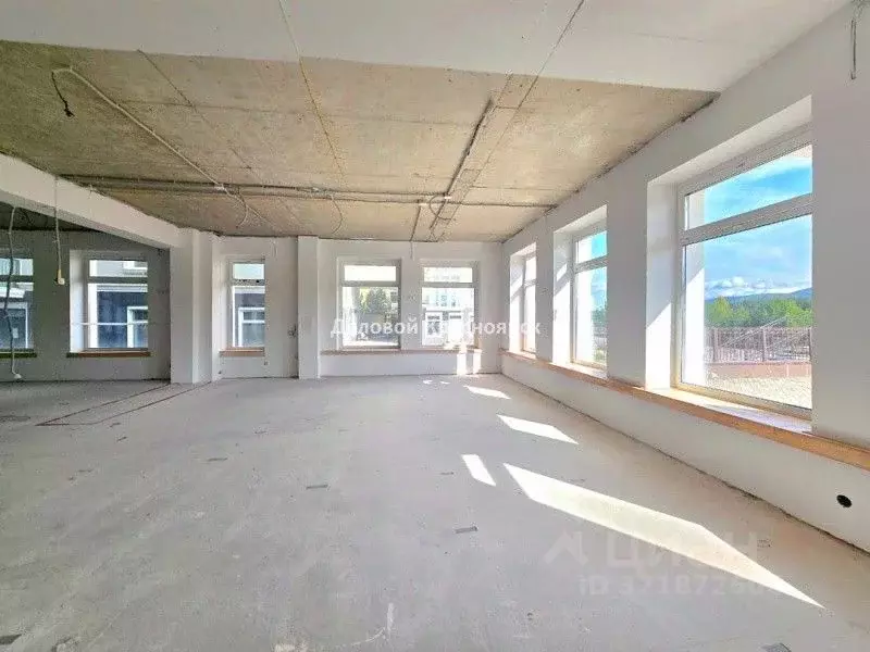 Офис в Красноярский край, Красноярск пос. Удачный, Удачный мкр, ул. ... - Фото 2