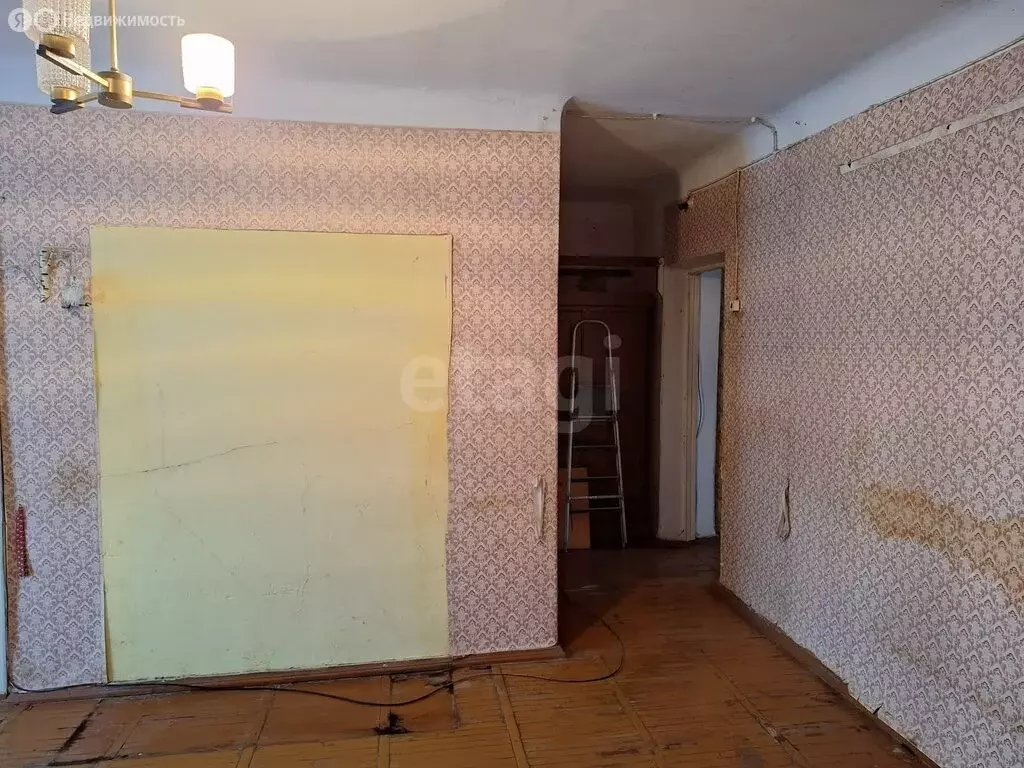 3-комнатная квартира: Аша, улица Толстого, 1 (52.3 м) - Фото 2