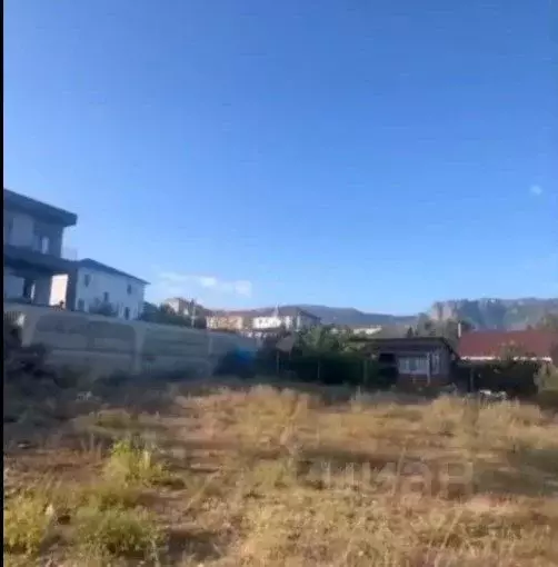 Участок в Крым, Алушта муниципальный округ, с. Верхняя Кутузовка ул. ... - Фото 0