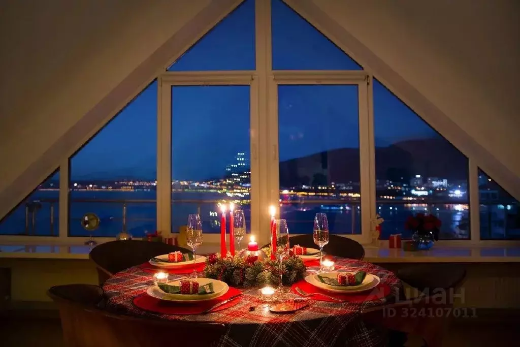 3-к кв. Краснодарский край, Геленджик ул. Грибоедова, 9 (238.0 м) - Фото 1