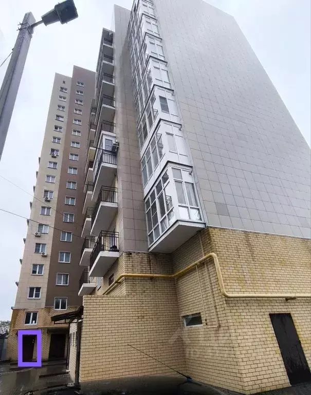 3-к кв. Астраханская область, Астрахань ул. Кольцова, 7 (80.0 м) - Фото 0