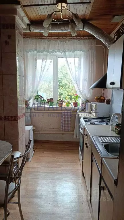 Дом в Саратовская область, Балаковский район, с. Натальино ул. ... - Фото 1