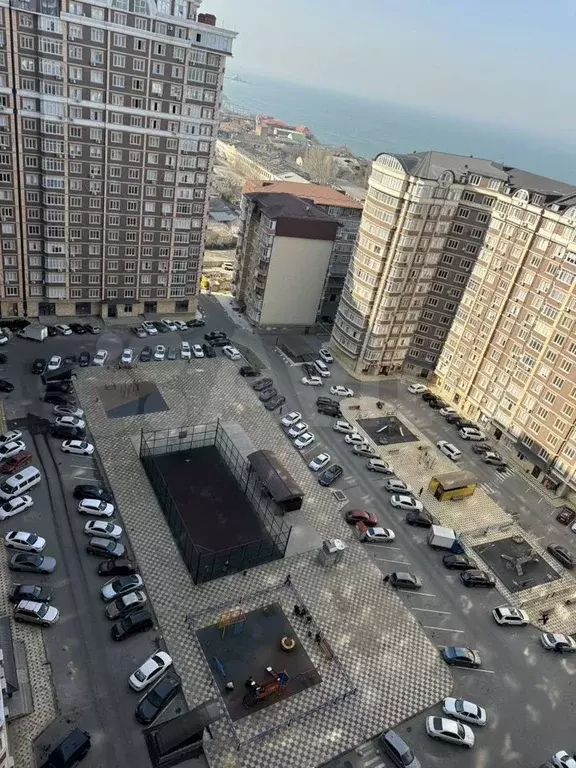 2-к. квартира, 85 м, 4/18 эт. - Фото 1
