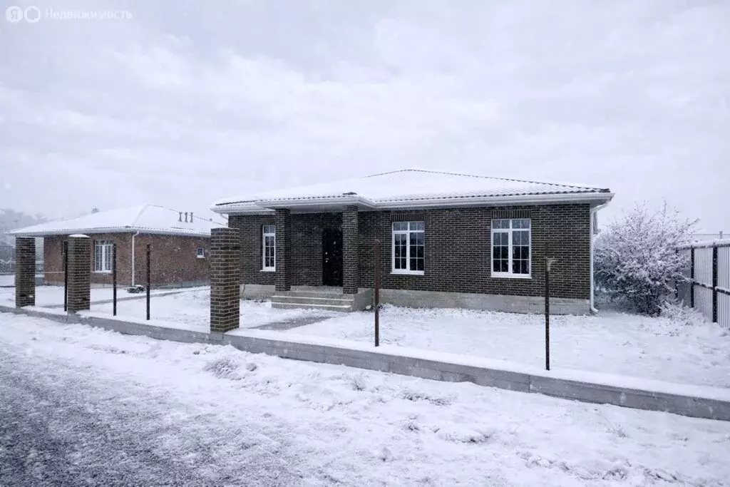 Дом в Пензенская область, село Бессоновка (100 м) - Фото 1