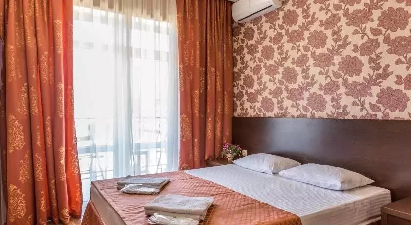 Комната Краснодарский край, Геленджик Десантная ул., 26Б (22.0 м) - Фото 1