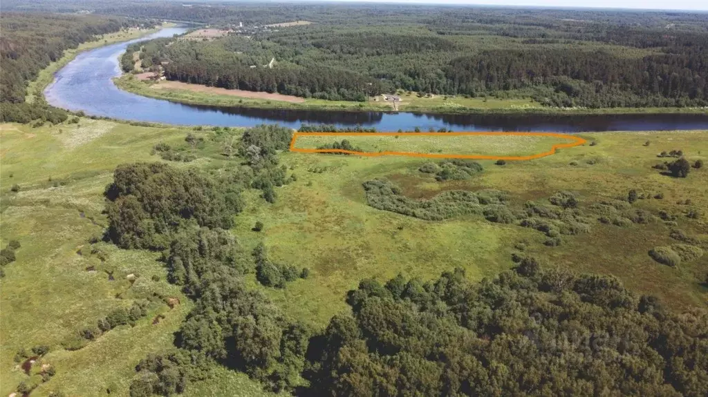 Участок в Тверская область, Старицкий муниципальный округ, д. Подол  ... - Фото 1