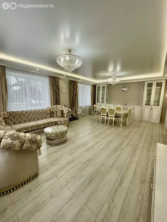 Дом в село Зубово, Полевая улица (268.8 м) - Фото 1