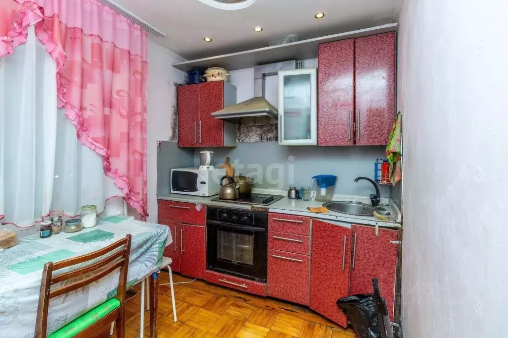 3-к кв. Ханты-Мансийский АО, Сургут просп. Мира, 37/2 (62.5 м) - Фото 0