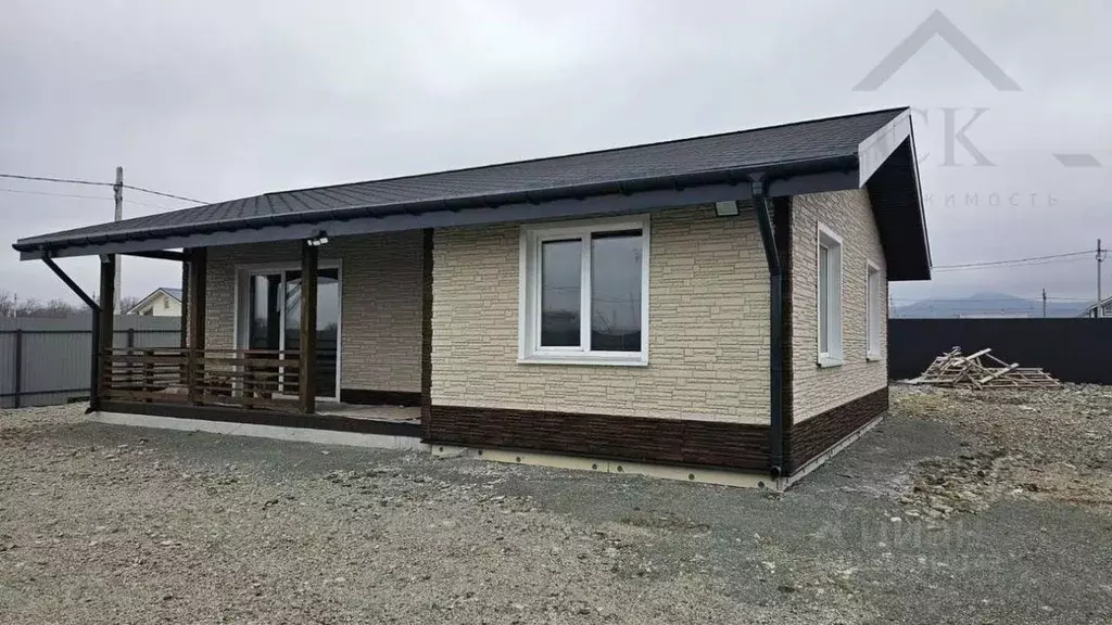 Дом в Приморский край, Надеждинский район, пос. Соловей-Ключ ул. ... - Фото 1