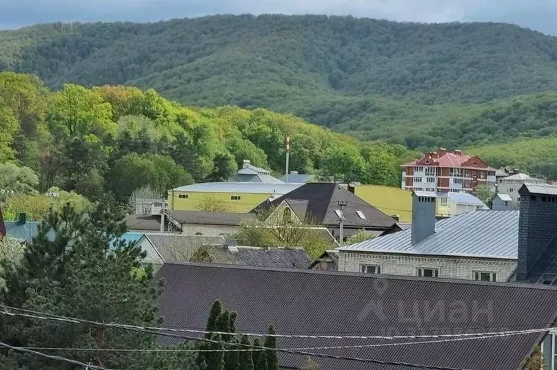 1-к кв. Краснодарский край, Горячий Ключ ул. Кучерявого, 40 (48.0 м) - Фото 1