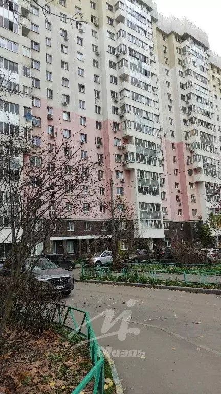 Продается 2-комнатная квартира - Фото 1