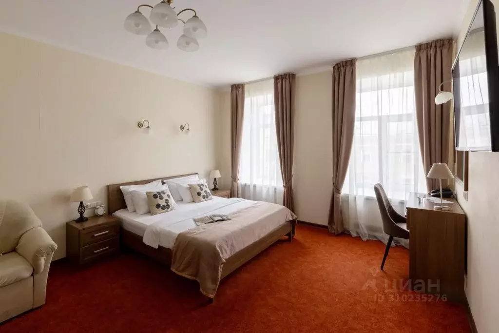 Комната Санкт-Петербург Большая Московская ул., 1-3 (25.0 м) - Фото 1