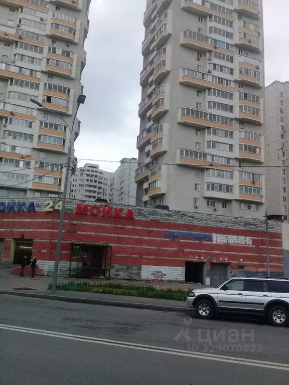 Гараж в Москва Краснобогатырская ул., 9 (17 м) - Фото 1