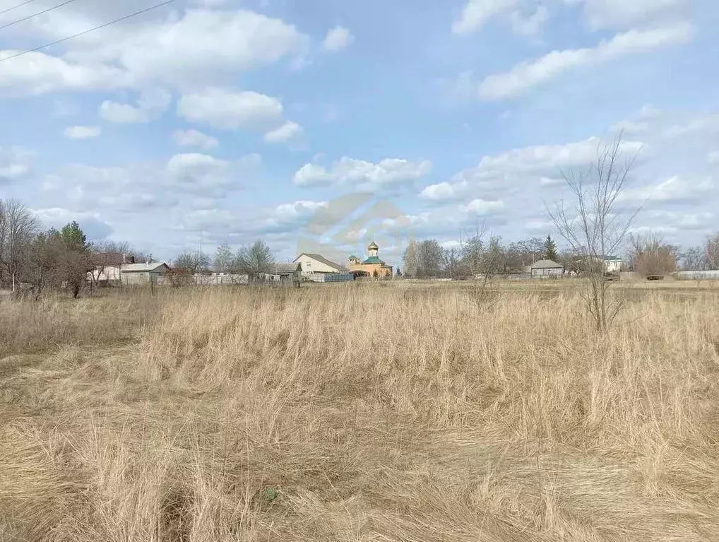 Участок в Белгородская область, Старооскольский городской округ, с. ... - Фото 1