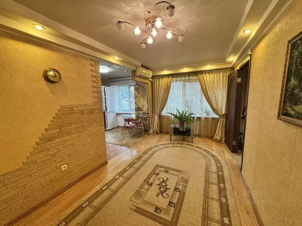 2-к кв. Оренбургская область, Оренбург Самолетная ул., 87 (41.1 м) - Фото 1
