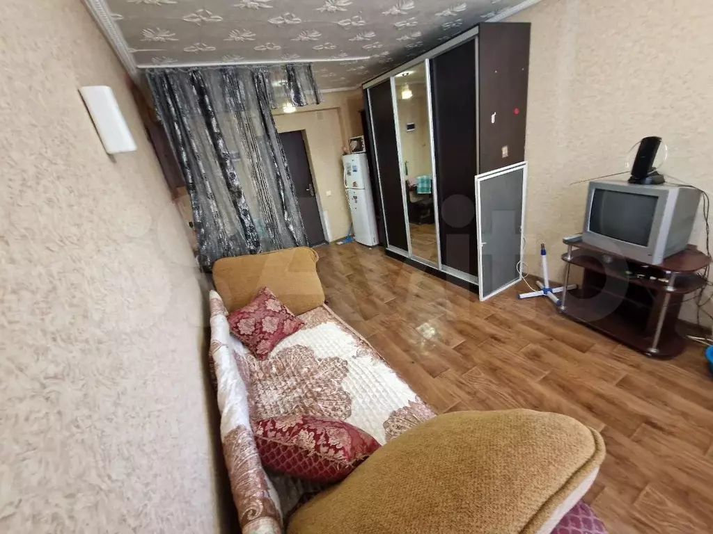 Комната 18 м в 6-к., 3/5 эт. - Фото 1