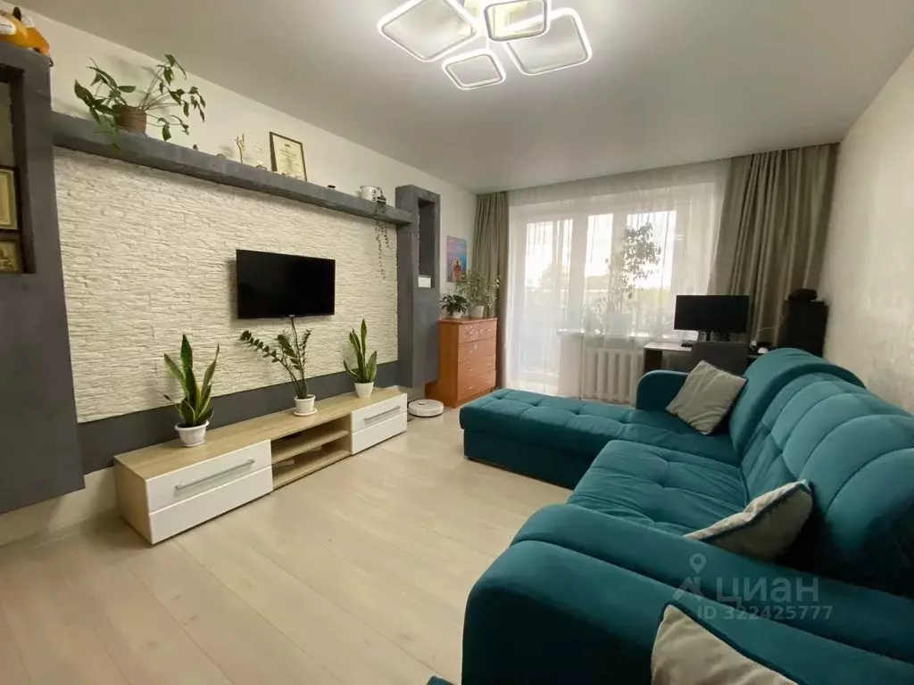 2-к кв. Пермский край, Кунгур ул. Газеты Искра, 38 (48.2 м) - Фото 1