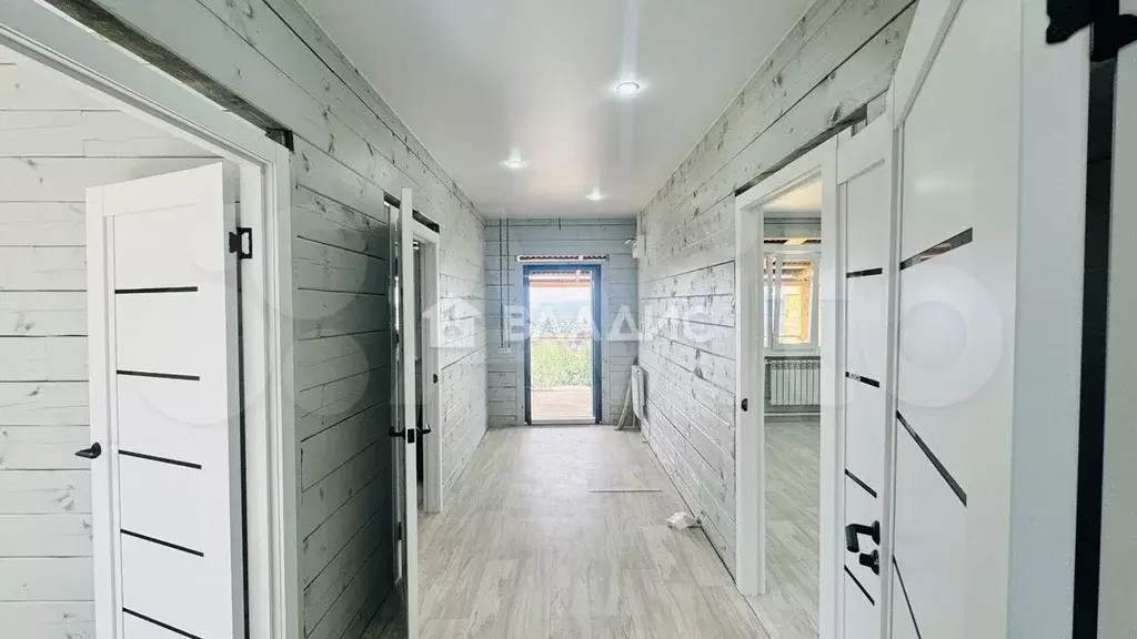 Дом 180 м на участке 6 сот. - Фото 1