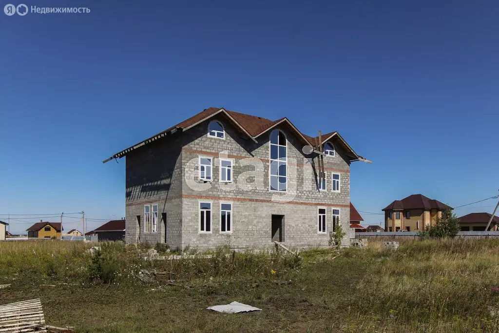 Дом в село Кулаково, Кедровая улица (600 м) - Фото 1
