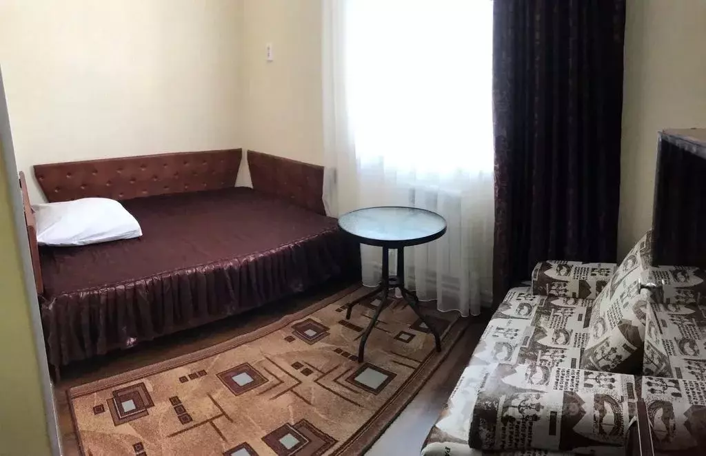 Комната Тюменская область, Ялуторовск ул. Бахтиярова, 72/1 - Фото 1