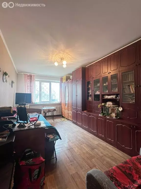 2-комнатная квартира: село Кневичи, Авиационная улица, 1 (47.8 м) - Фото 1