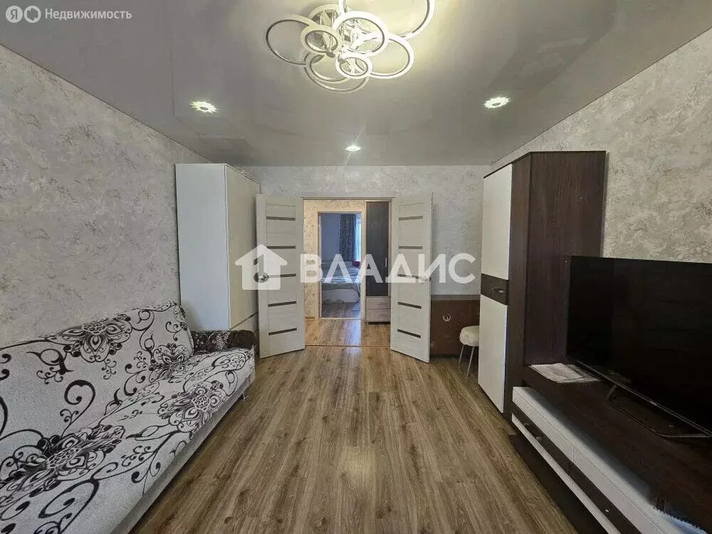 3-комнатная квартира: Белебей, Красная улица, 125 (59.6 м) - Фото 2