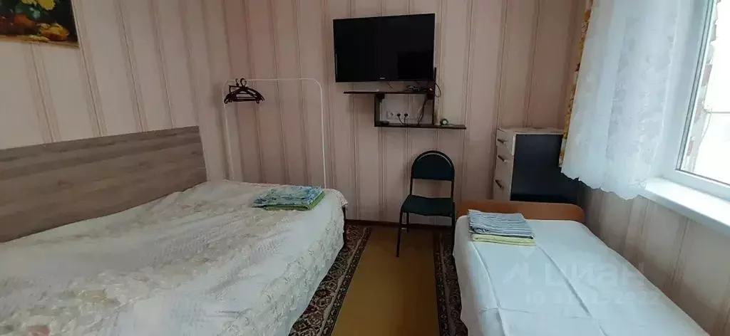 Комната Краснодарский край, Приморско-Ахтарск Октябрьская ул., 31 - Фото 0