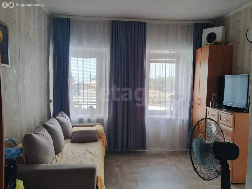 2-комнатная квартира: Ирбит, улица Кирова, 52 (27.2 м) - Фото 1