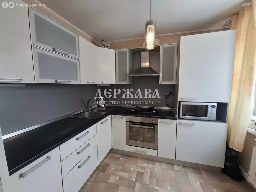 Дом в Старый Оскол, жилой район Углы, Луговая улица (58.4 м) - Фото 1