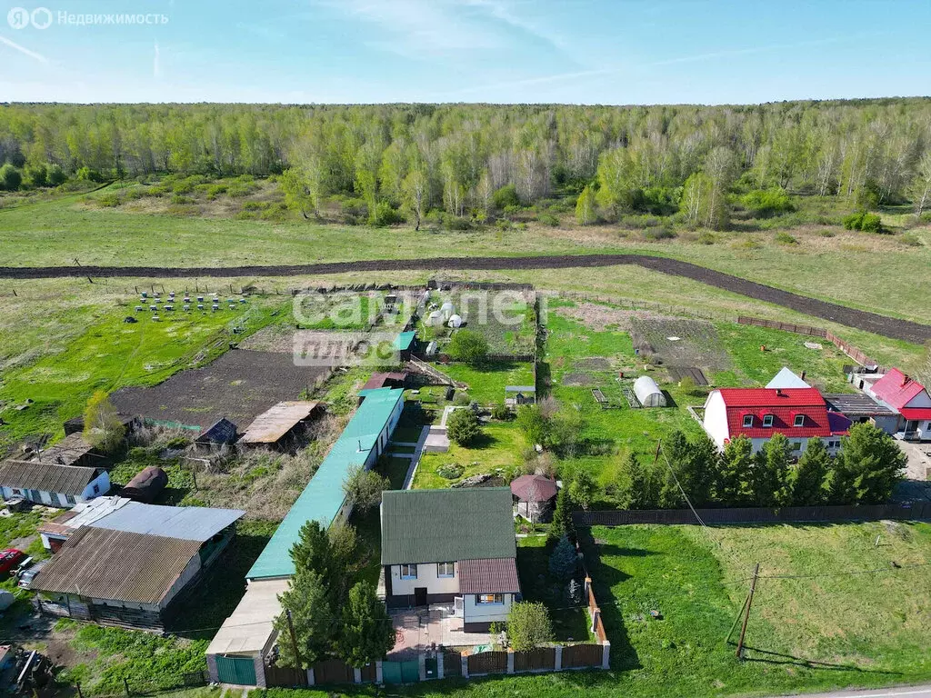 Дом в село Глубокое, Совхозная улица, 81А (80 м) - Фото 1