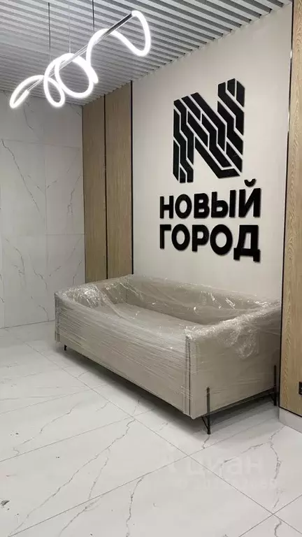 2-к кв. Саратовская область, Энгельс Энгельс-9 мкр,  (47.0 м) - Фото 1