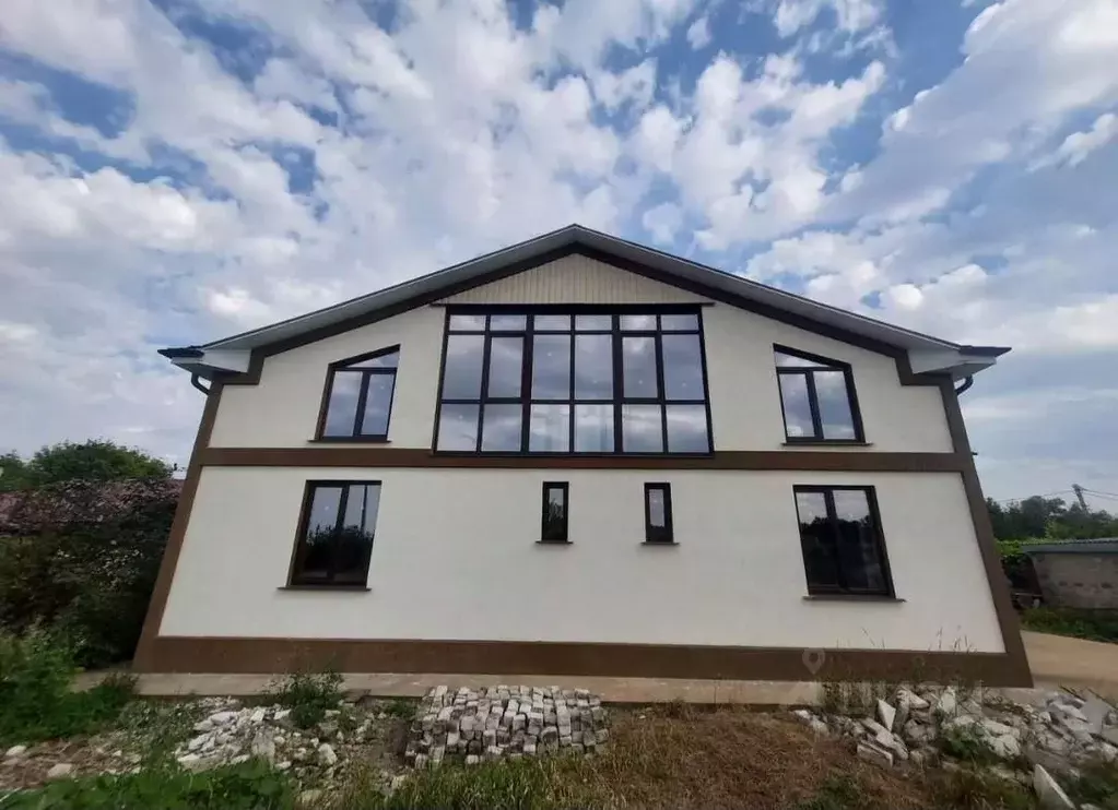 Дом в Липецкая область, Грязи ул. Куйбышева, 16 (250 м) - Фото 1