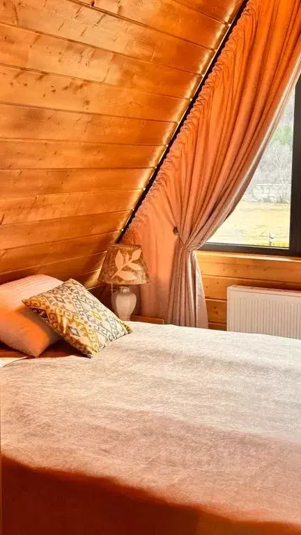 Дом в Кабардино-Балкария, Эльбрусский район, с. Тегенекли Балкарская ... - Фото 1