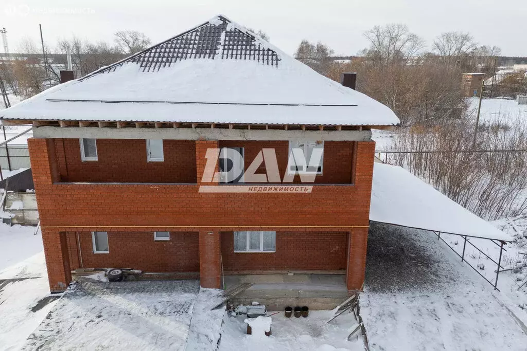 Дом в село Еманжелинка, Заречная улица, 23 (147.1 м) - Фото 1