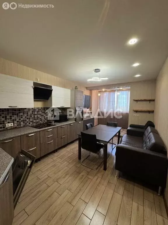 3-комнатная квартира: Балашиха, улица Дёмин Луг, 6/5 (92.9 м) - Фото 1