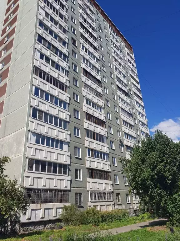 3-к кв. свердловская область, екатеринбург ул. фурманова, 111 (66.3 м) - Фото 0