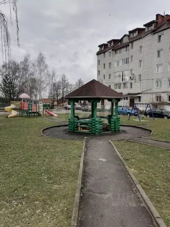 1-к кв. Брянская область, Дятьково ул. Д. Ульянова, 7 (44.5 м) - Фото 0
