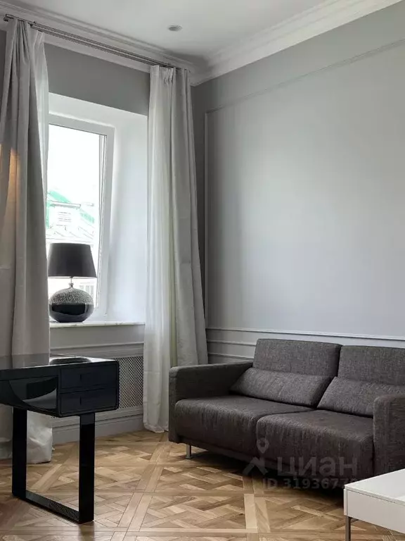 3-к кв. Москва ул. Волхонка, 5/6С4 (95.7 м) - Фото 0