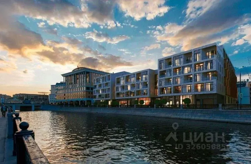 Помещение свободного назначения в Москва Садовническая наб., 7 (200 м) - Фото 1