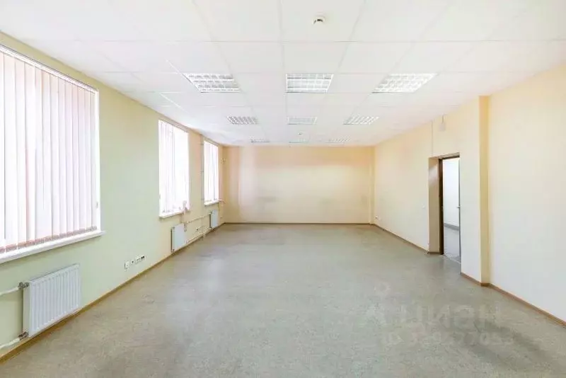 Склад в Санкт-Петербург Уральская ул., 19к10 (65 м) - Фото 1