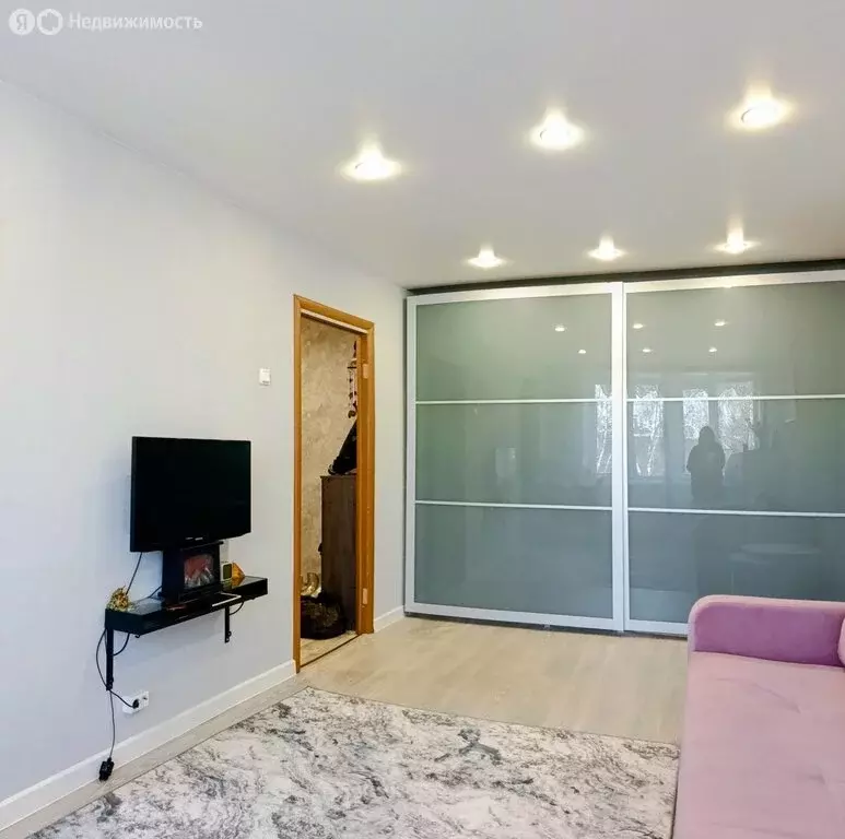 3-комнатная квартира: Пушкин, бульвар Алексея Толстого, 11 (55 м) - Фото 2