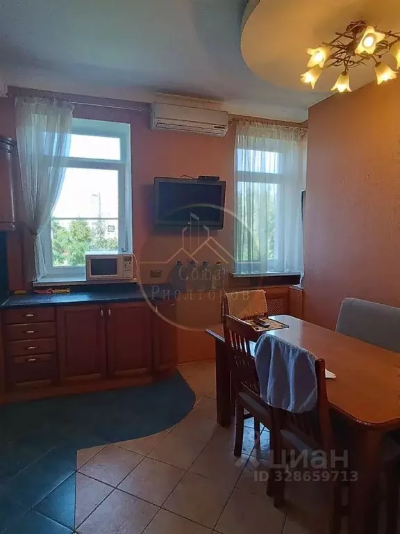 3-к кв. Тамбовская область, Тамбов ул. Степана Разина, 11 (80.0 м) - Фото 2