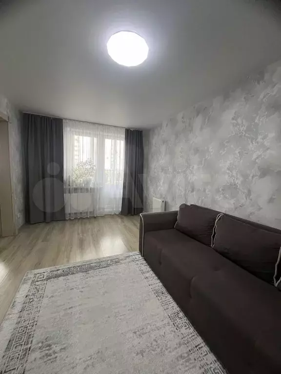 2-к. квартира, 64 м, 3/14 эт. - Фото 1