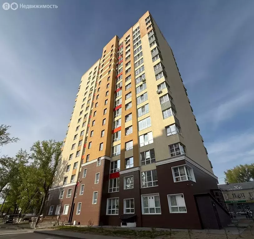 3-комнатная квартира: Барнаул, улица Советской Армии, 75 (64 м) - Фото 2