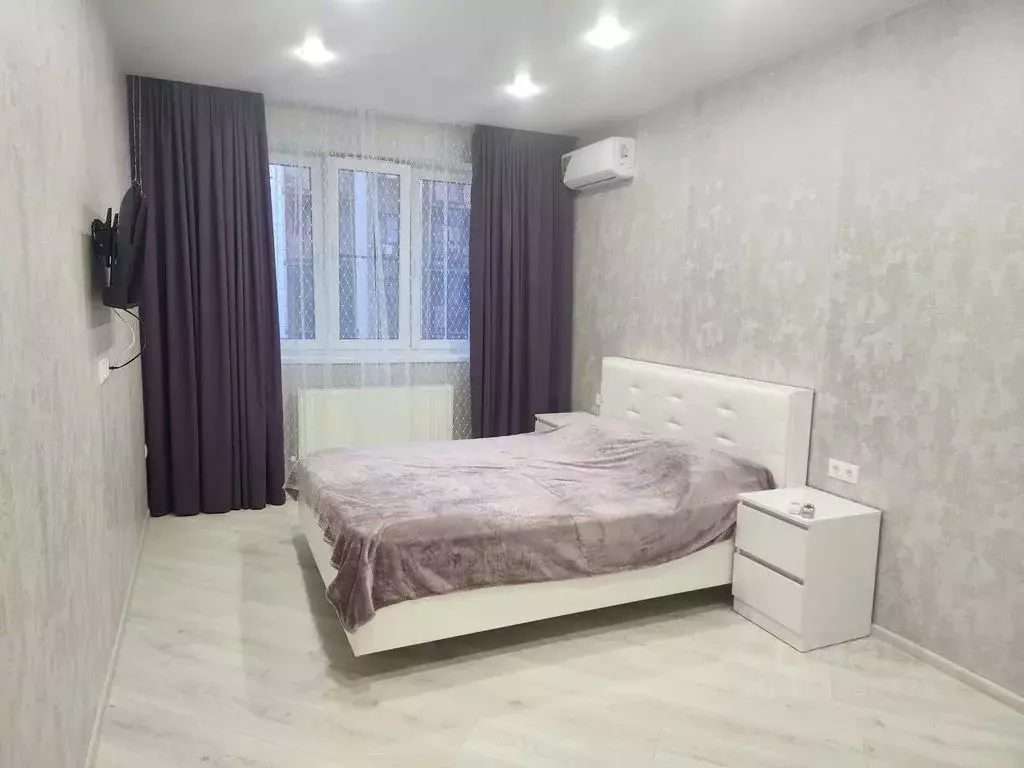 2-к кв. Краснодарский край, Горячий Ключ ул. Объездная, 18к2 (63.0 м) - Фото 0