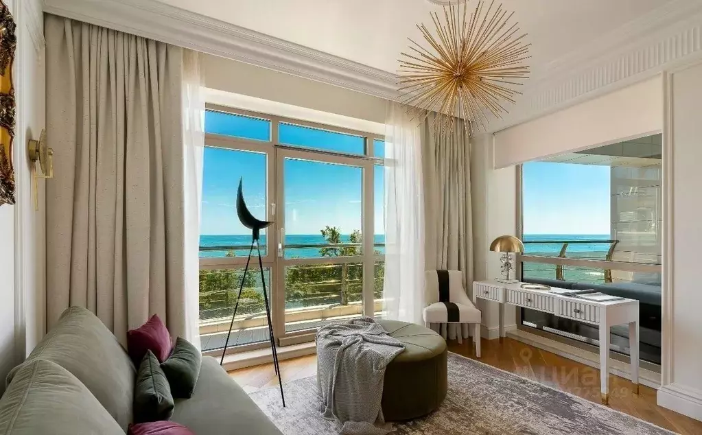 3-к кв. Краснодарский край, Сочи Центральный мкр, пер. Морской, 1к1 ... - Фото 0