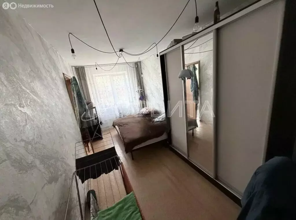 3-комнатная квартира: Тюмень, улица Пермякова, 14 (56 м) - Фото 2