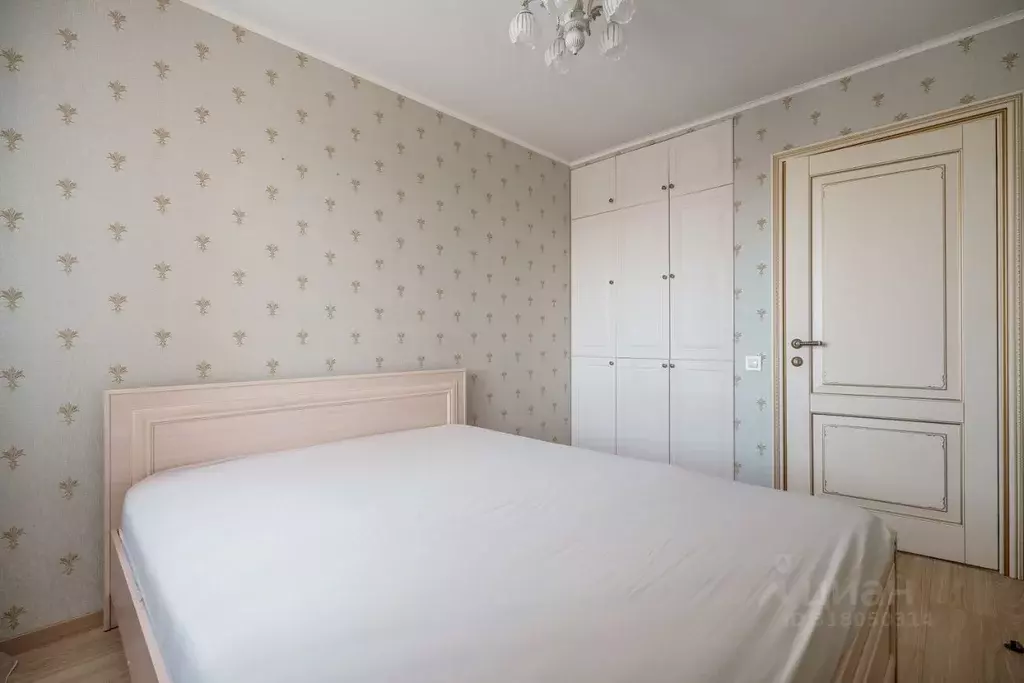 4-к кв. Санкт-Петербург просп. Королева, 29к1Б (80.0 м) - Фото 1